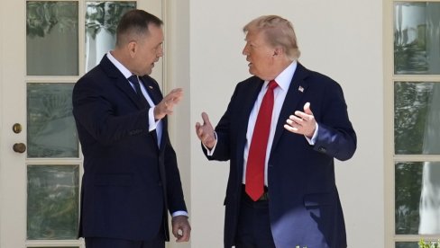 СТИЖЕ ЛИ НОВА АМЕРИЧКА БАЗА НА ИСТОК ЕВРОПЕ? Трамп и Навроцки отворили велико питање