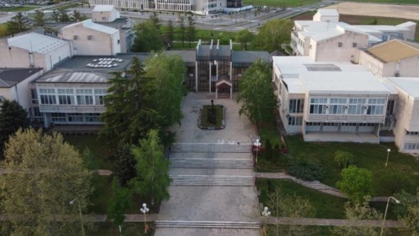 УПИСНИ РОК НА  УНИВЕРЗИТЕТУ У КРГУЈЕВЦУ: Пријавило се 3.218 кандидата на 3.839 места