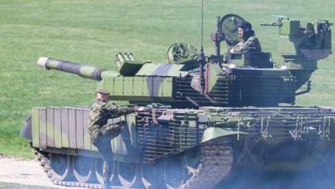 ЧЕЛИЧНА СНАГА ИЗ СРЦА СРБИЈЕ: Тенкисти из Краљева чувају борбену готовост Војске Србије (ФОТО/ВИДЕО)