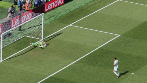PRENOS, FRANCUSKA - MAROKO: Promašen penal, gol i velike borba!