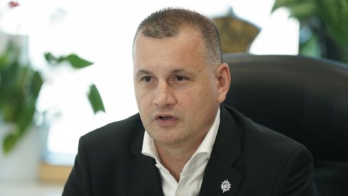 БЛОКАДЕРСКИ МЕДИЈИ КАНДИДУЈУ СТЕФАНОВИЋА ЗА ВРХОВНОГ ТУЖИОЦА: Он им одговара да остаје оперативан