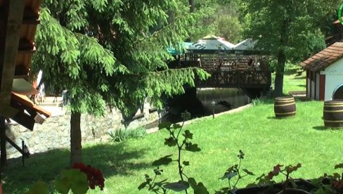 СКРИВЕНА СРПСКА БАЊА У КОЈОЈ СУ СЕ ЛЕЧИЛИ КРАЉЕВИ: Вода јој је међу најбољима у Европи