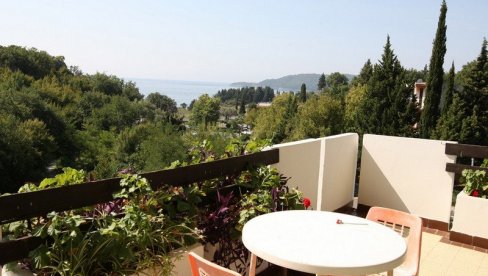 NA JADRAN PUTUJE 90 MALIŠANA: Užičko odmaralište u Bečićima
