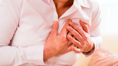 9 SIMPTOMA KOJI SE JAVLJAJU PRED INFARKT: Neke od njih možete da uočite i do mesec dana ranije - obratite pažnju