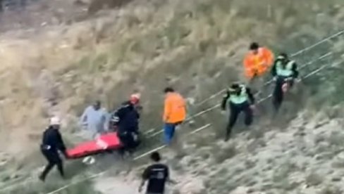 JEZIVA TRAGEDIJA: Kombi sleteo u provaliju, poginulo najmanje 14 ljudi, među njima i dete