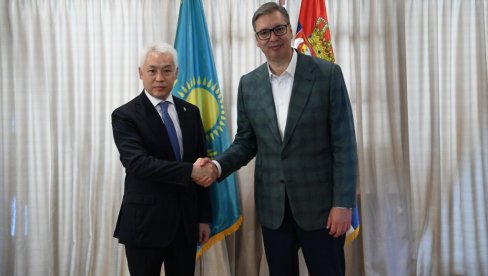 SASTANAK U VILI MIR: Vučić primio u oproštajnu posetu ambasadora Kazahstana Madija Atamkulova