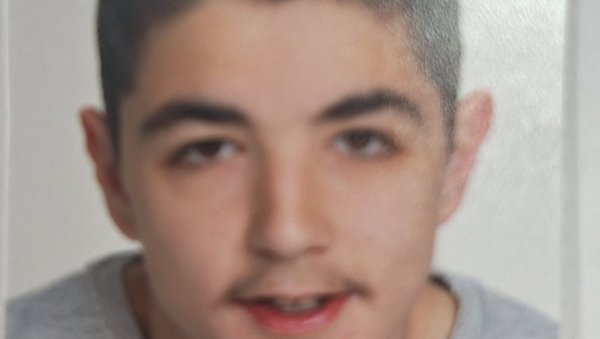 ПОСЕТИОЦИ ШТРАНДА ПОМАЖУ АЛЕКСИ: Акција Хуманитарни понедељак, 20. јуна на  плажи на Дунаву