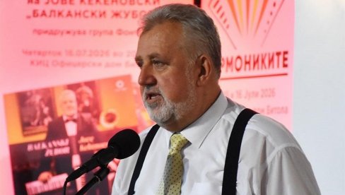 POSLE VIŠEGODIŠNJE PAUZE: Harmonikaš iz Severne Makedonije povezao Balkan (FOTO)