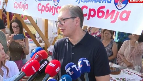 PREDSEDNIK VUČIĆ RASKRINKAO BLOKADERE: Nisu hteli razgovor, želeli su nemire i rušenje države!