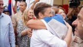 BITKA ZA SRBIJU SE NASTAVLJA! Brnabićeva iz Beške poručila: Narod je uz Vučića, idemo do pobede!