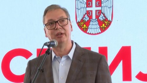 ПРЕДСЕДНИК ПРУЖА РУКУ ЧОВЕКУ КОЈИ МУ ЈЕ ПРЕТИО СМРЋУ Аналитичари: Правни систем мора реаговати без обзира на лични чин опроста