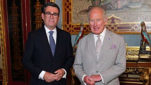 BRITANIJA DOBILA NOVOG PREMIJERA: Evo ko je nasledio Kira Starmera (FOTO)