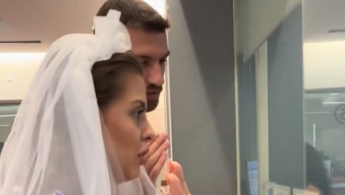 SELI NA DORUČAK, A NEKOLIKO SATI KASNIJE BILI U BRAKU: Ova priča iz Las Vegasa osvojila internet (VIDEO)