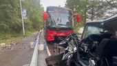 (UZNEMIRUJUĆI FOTO/VIDEO) Teška saobraćajna nesreća na auto-putu