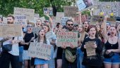 BERLIN UZ KIJEVSKE DEMONSTRANTE: Na stranu smenjenog ministra odbrane Ukrajine stao i deo stranih političara