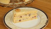 TRADICIONALNI RECEPT ZA RUSKU TORTU: Nežna poslastica sa ukusom sladoleda koja se topi u ustima