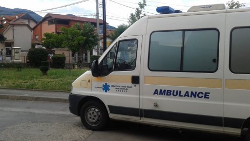 TEŠKO POVREĐEN VOZAČ SANITETA: Jeziva nesreća u Grdeličkoj klisuri, šleper udario u vozilo u kom su bile majka i dete