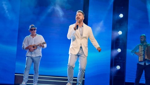 MOJE MORE: Pevač sa Acom Sofronijevićem izazvao buru emocija (FOTO)