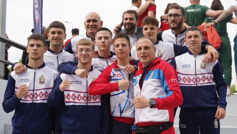 BLIŽI SE EVROPSKO PRVENSTVO U BOKSU ZA OMLADINCE! Stanojević i Bogatinoski spremni za osvajanje medalja!