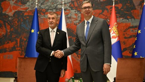 VUČIĆ SA BABIŠEM: Dobar razgovor o daljem unapređenju privredne saradnje (FOTO)