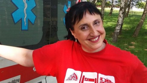 SPASAVA ŽIVOTE I  KAD NIJE U SMENI: Dr Violeta Nešić Savić, heroina jezive saobraćajne nesreće na auto-putu kod Grdelice