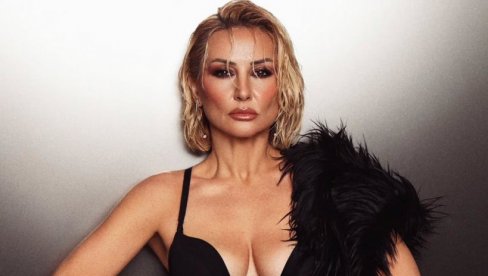 ZAJEDNO ĆEMO STVORITI NOVE USPOMENE: Goca Tržan na jesen se druži sa beogradskom publikom (FOTO)