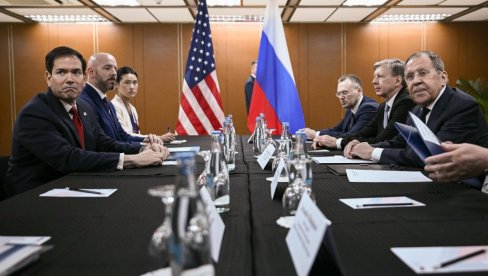 LAVROV I RUBIO U PAT-POZICIJI: Šta se dešavalo tokom susret šefova diplomatije Rusije i SAD u Manili?