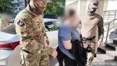 PODMETNULA BOMBU RUSKOM BEZBEDNJAKU: FSB objavio snimak hapšenja Ruskinje (30) usred Moskve (VIDEO)