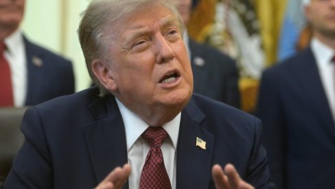 POSLEDNJA ŠANSA! Tramp obustavio napade na Iran i upozorio: Ako ne uspe diplomatija, vraćamo se vojnim dejstvima