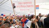 OVAJ TRANSPARENT JE OBELEŽIO SKUP U DREŽNIKU: Evo šta su poručići Vučiću