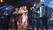MELODIJE SPOJILE GENERACIJE: U Kraljevu spuštena zavesa na tradicionalni Festival „Zlatne harmonike„