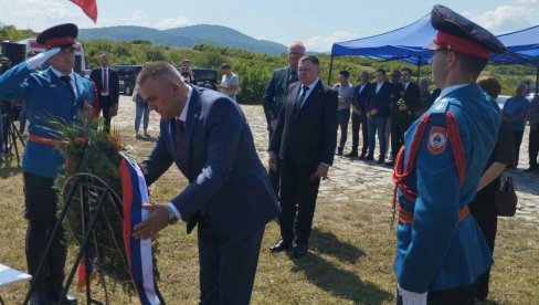 УСТАШЕ ЗВЕРСКИ УБИЛЕ 12.000 СРБА: Обележено 85. година од злочина НДХ над нашим народом код Бихаћа
