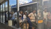 IZ AUTOBUSA - NA STUBIĆE: Muke građana na Terazijama, pri izlasku iz gradskog prevoza