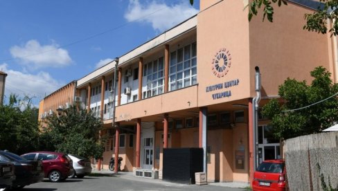HOBI NA IZLOŽBI U SEPTEMBRU: Kulturni centar Opštine Čukarica raspisao konkurs za umetnike amatere
