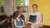 САМО НАДА ВЕЋА ОД НЕМАШТИНЕ: Трочлана породица из Оџака живи без икаквих прихода