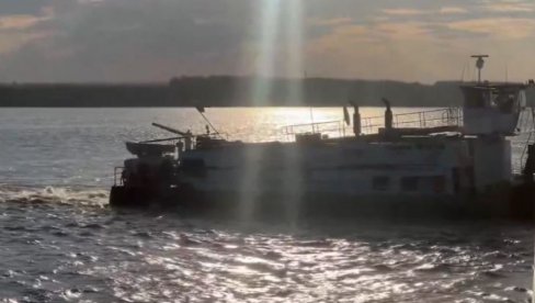 VIKING ZAPEO NA DUNAVU: Nasukan kruzer sa preko 200 putnika, putnici evakuisani (VIDEO)