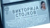 ДВЕ НОВЕ ХУМКЕ НА ГРОБЉУ У КУЛИ: Сахрањени трагично настрадала трудница Викторија и њен трогодишњи синчић