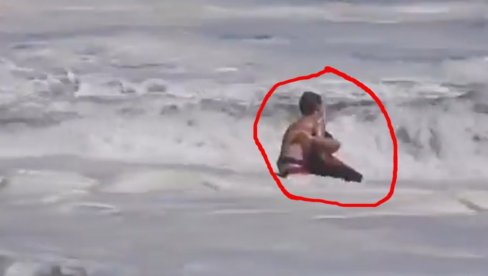 (ВИДЕО) Дете спасило дете из канџи подивљалог мора: Ништа драматичније нисам видео! Трамп погледао снимак, позвао га у Белу кућу