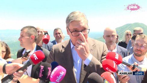 ОВО ЈЕ НАЈИНСТАГРАМИЧНИЈЕ МЕСТО Вучић одговорио на питање Новости током обиласка кабларског видиковца: Верујем да ће бити задовољни