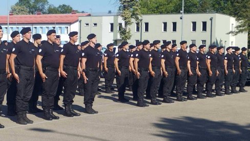 ОСЛОНАЦ МУПА ЗА ПОСЕБНЕ ЗАДАТКЕ: Свечаност у Центру за обуку у Залужанима поводом Дана Жандармерија РС