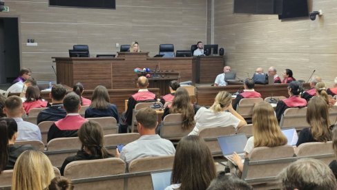 PODGREVAJU LAŽ O RAČKU: U Prištini pročitana optužnica protiv srpskih policajaca zbog navodnog ratnog zločina