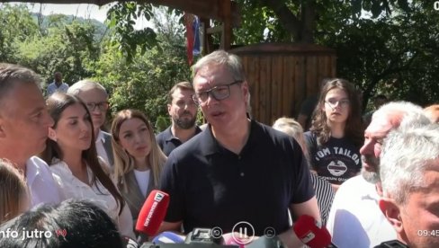 VUČIĆ POVUKAO POTEZ ZA SPAS SRPSKIH SELA: Lekarima u ruralnim područjima veće plate i do 20 odsto