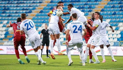 OFK BEOGRAD SE RASPUCAO: Romantičari razbili Novi Pazar za prvu pobedu u Superligi Srbije