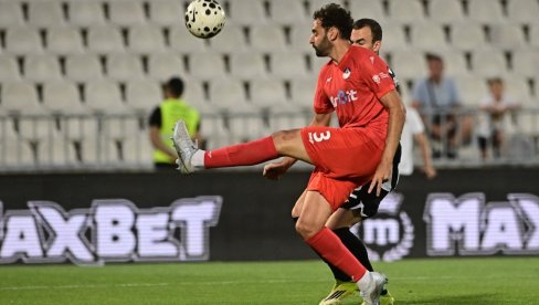 PREDLOZI ZA GOLOVE: Tip izdvaja - vi birate